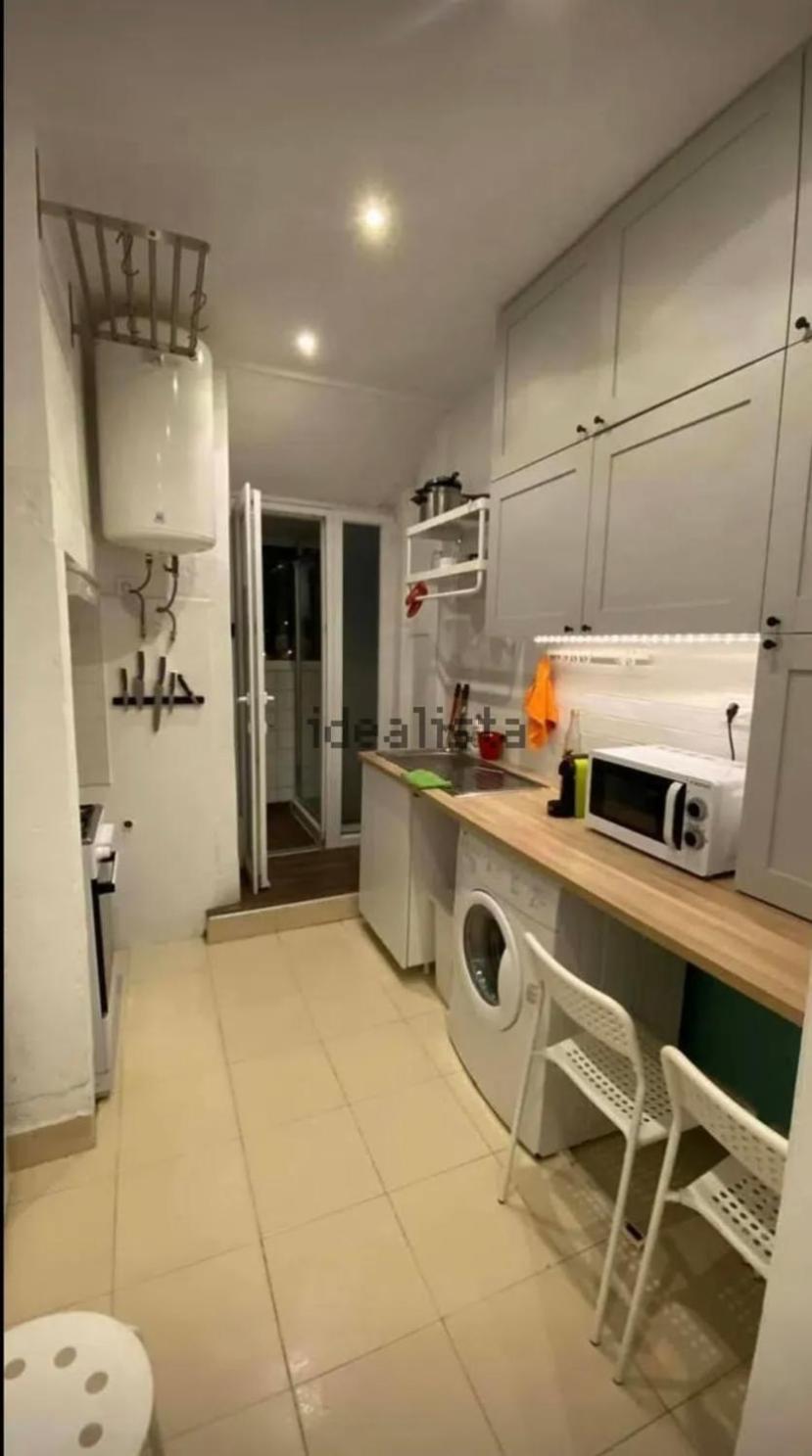 Cost - Double Single Bed With Share Bathroom * Lisboa